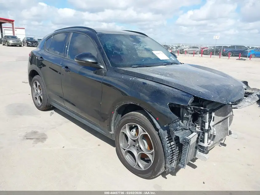 ALFA ROMEO STELVIO 2022. Lot# 44487736. VIN ZASPAJAN2N7D48075. Photo 1