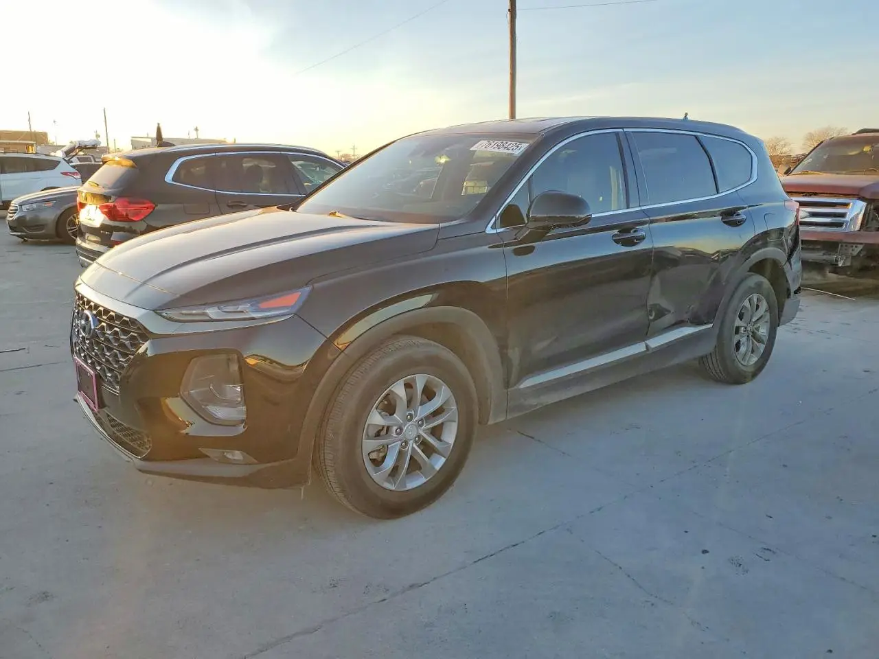 HYUNDAI SANTA FE 2019. Lot# 76198425. VIN 5NMS33AD9KH098693. Photo 1