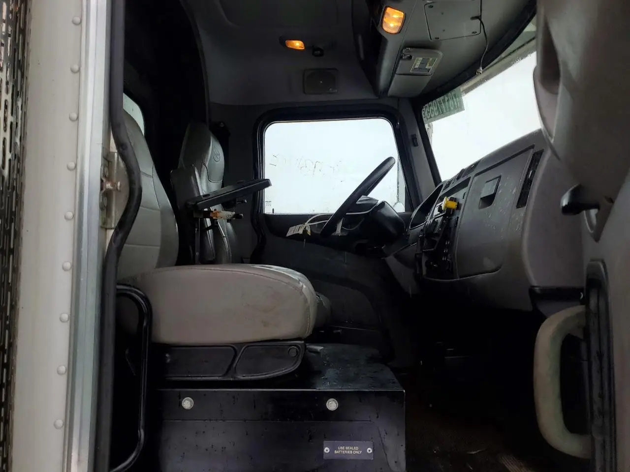 2NP2HJ7X8GM354705 PETERBILT All Models 2016 WHITE Photo 5