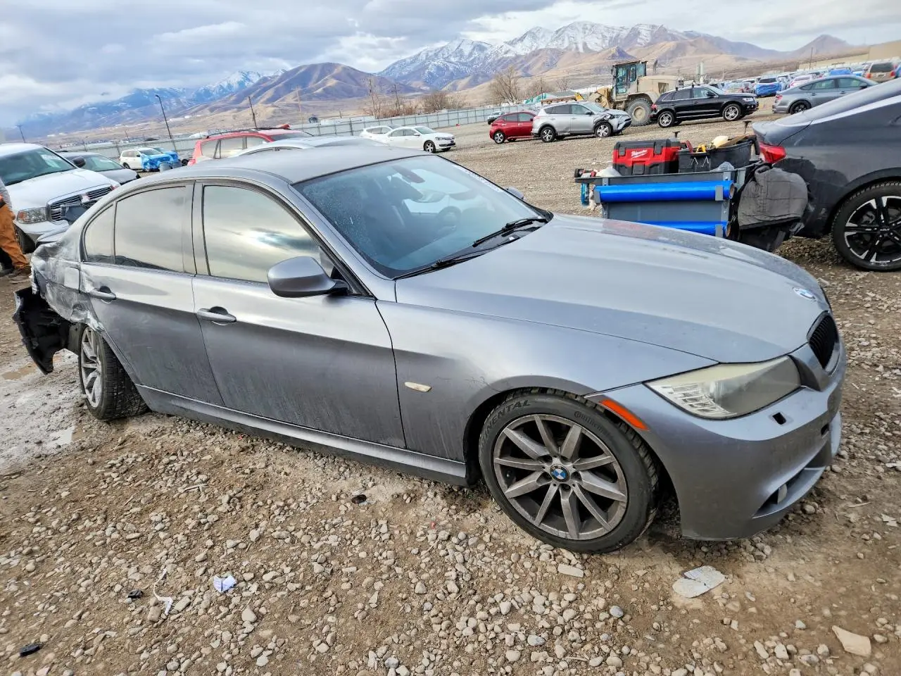WBAPH5C54AA448973 BMW 3 SERIES 2010 GRAY Photo 4