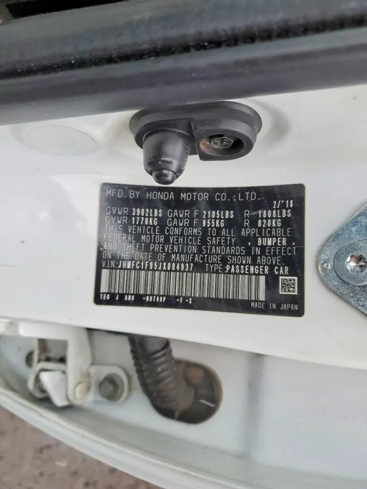 JHMFC1F95JX004937 HONDA CIVIC 2018 WHITE Photo 12