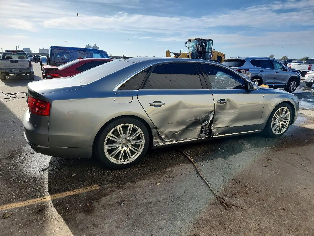 WAURVAFD1BN018308 AUDI A8 2011 GRAY Photo 3