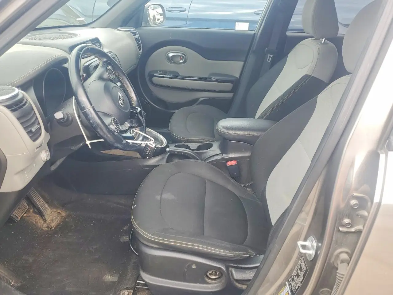 KNDJP3A54E7083829 KIA SOUL 2014 GREEN Photo 7