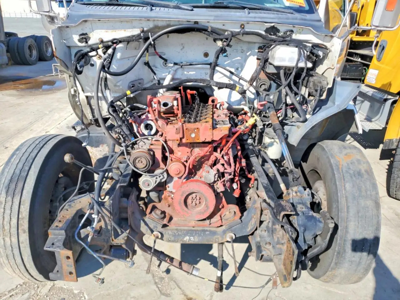 3FRNF6FC6FV567874 FORD F650 2015 WHITE Photo 12