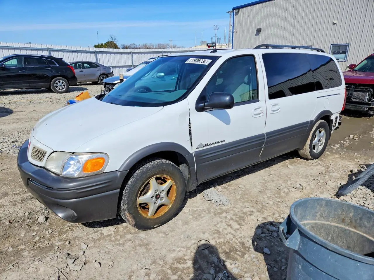 PONTIAC MONTANA 2004. Lot# 48936036. VIN 1GMDX03E74D135877. Photo 1