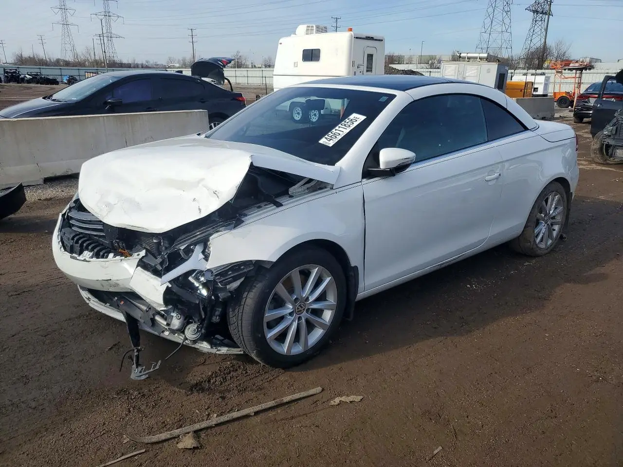 VOLKSWAGEN EOS 2014. Lot# 46611856. VIN WVWBW8AH3EV005634. Photo 1