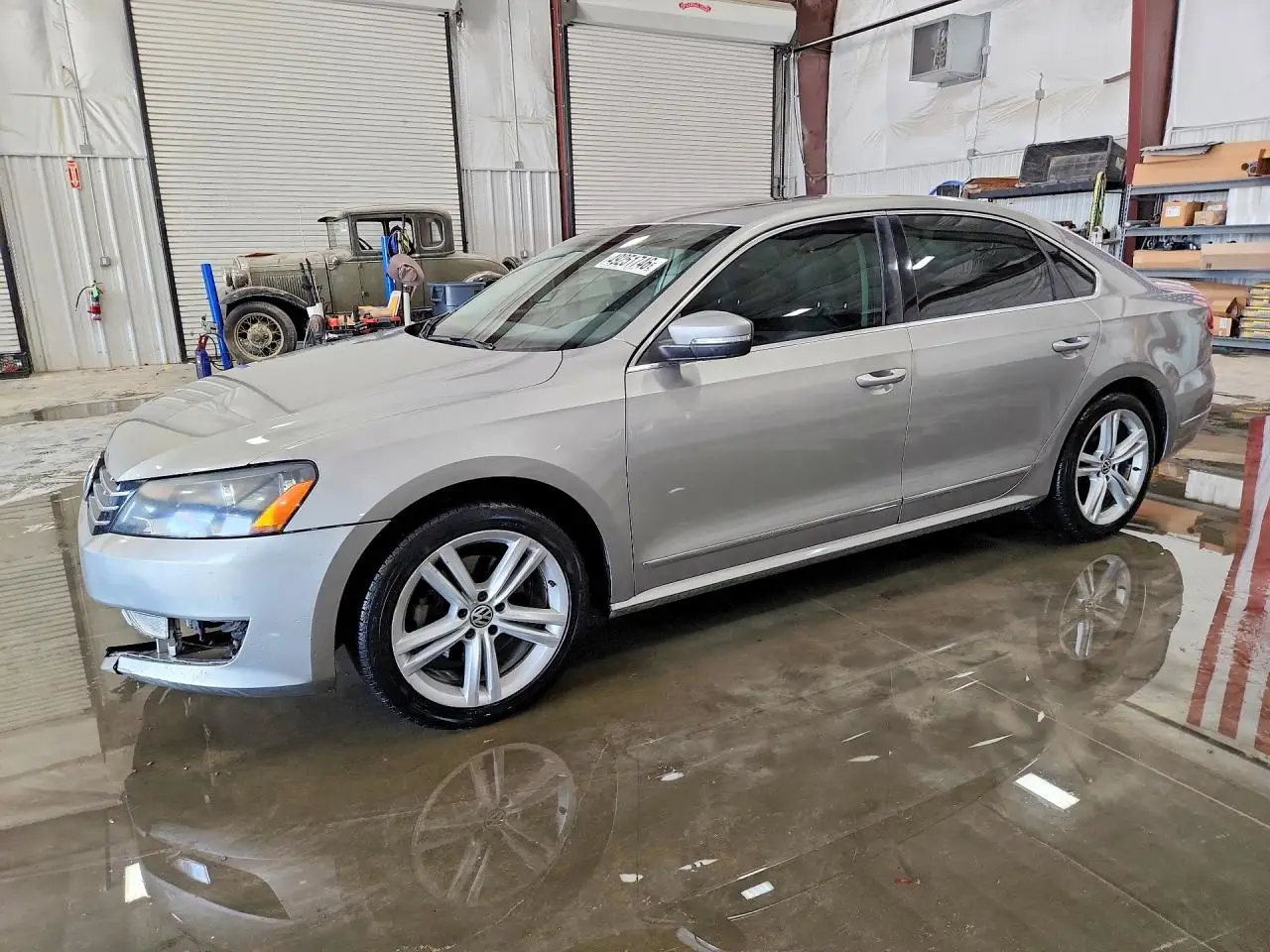 VOLKSWAGEN PASSAT 2013. Lot# 49251746. VIN 1VWCN7A33DC005050. Photo 1