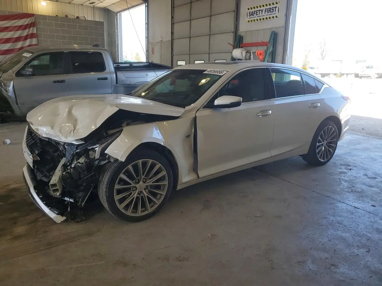 CADILLAC CT5 2023. Lot# 48056956. VIN 1G6DS5RW6P0105610. Photo 1