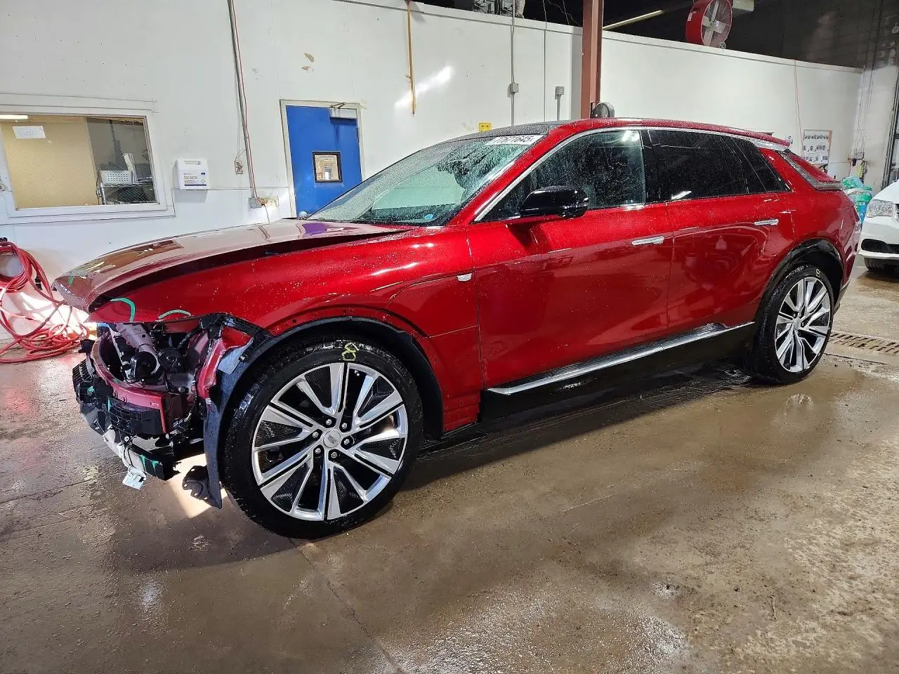 CADILLAC LYRIQ LUXU 2024. Lot# 77671645. VIN 1GYKPSRL2RZ136114. Photo 1
