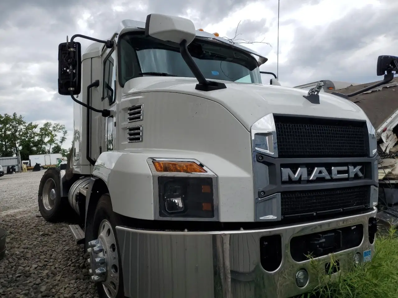 MACK ALL OTHER 2024. Lot# 67506515. VIN 1M1AN4GYXRM042562. Photo 1