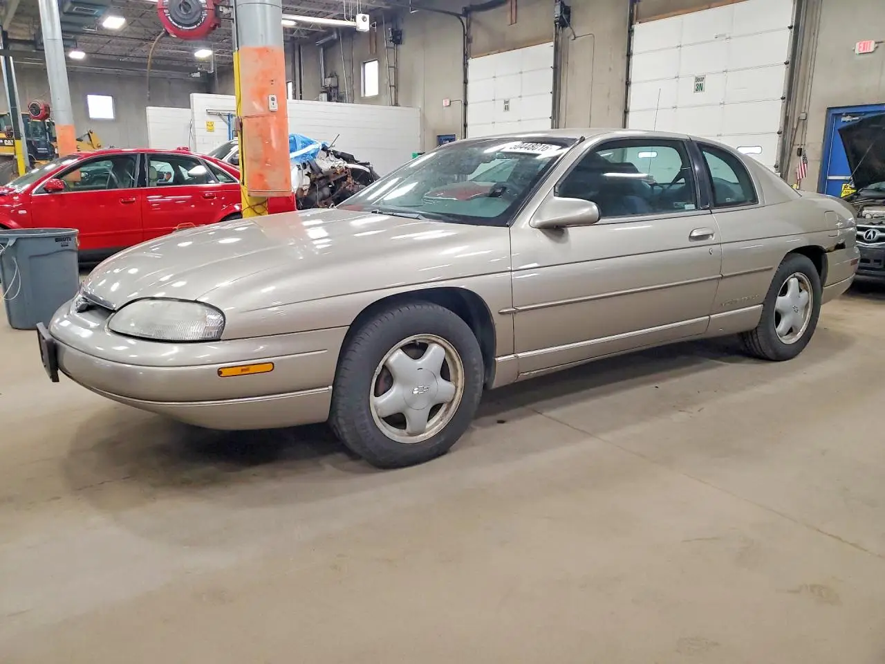 CHEVROLET MONTECARLO 1998. Lot# 50448016. VIN 2G1WW12M4W9201759. Photo 1